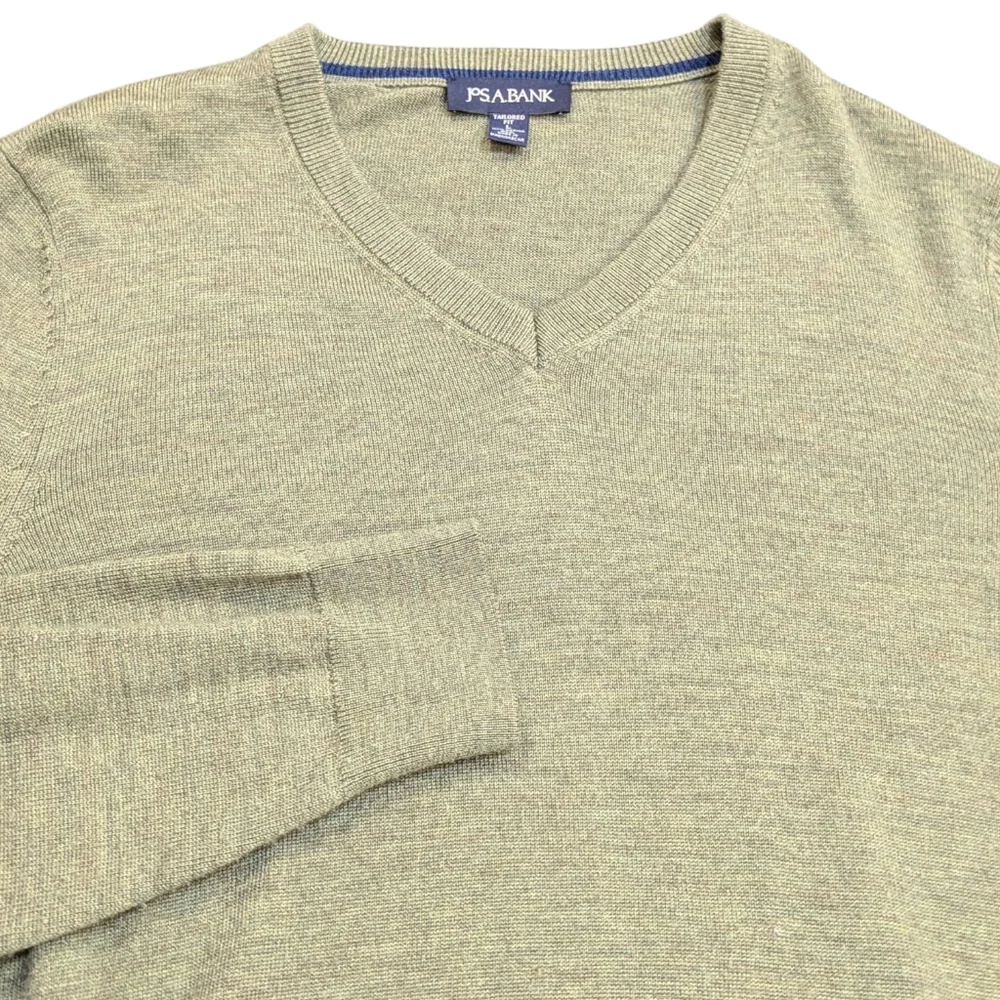 Jos.A.Bank Tailored Fit 100% Merino Wool Green V-Neck Base Layer Sweater Office